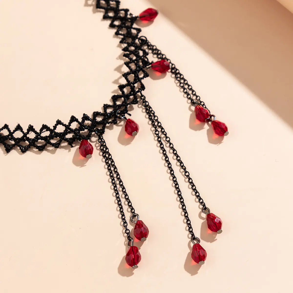 Gothic Red Blood Droplet Crystal Necklace for Women Vintage Dark Hollowed Lace Figure Tassel Chokers Accessories Fashion Jewelry