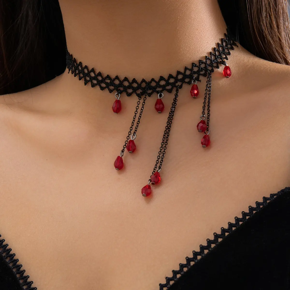 Gothic Red Blood Droplet Crystal Necklace for Women Vintage Dark Hollowed Lace Figure Tassel Chokers Accessories Fashion Jewelry