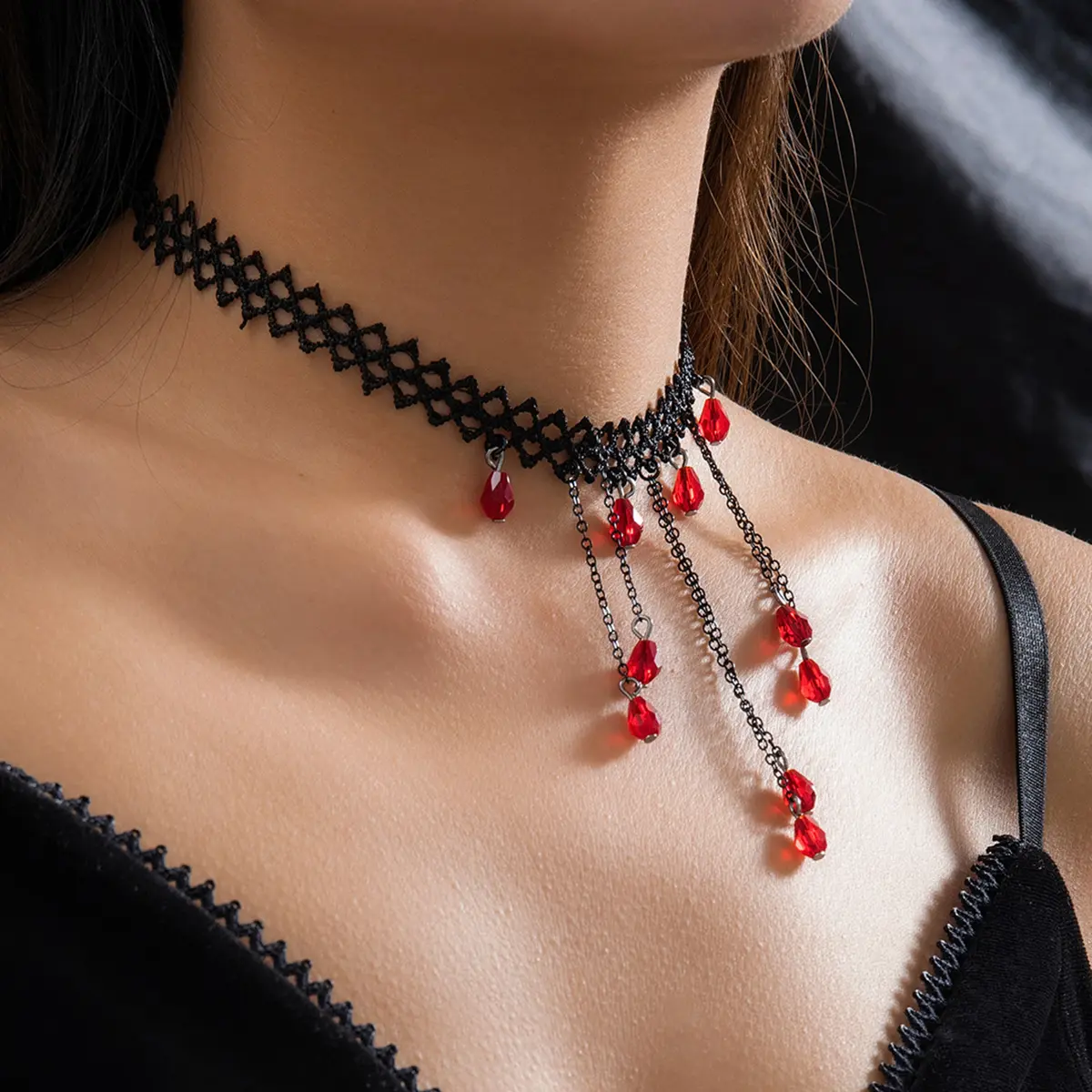 Gothic Red Blood Droplet Crystal Necklace for Women Vintage Dark Hollowed Lace Figure Tassel Chokers Accessories Fashion Jewelry