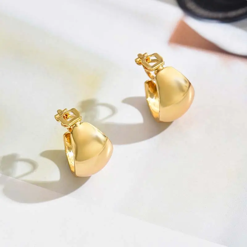Classic Water Drop Non Piercing Ear Clip for Women Punk Gold Color Metal Geometric C-Shaped Fake Piercing Earrings Jewelry