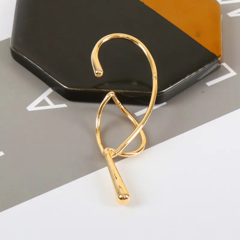New Geometric Ear Bone Clip Female Personality Trendy Ear Hanging Cool Style Earrings Without Ear Holes Temperament Niche Party