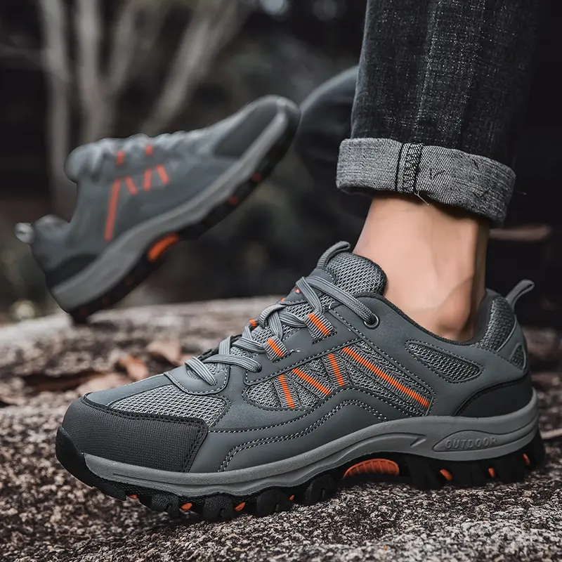 New Large-sized Men's Breathable Mesh Spring and Summer Outdoor Hiking Shoes Casual Sports Shoes Men's Shoes Women