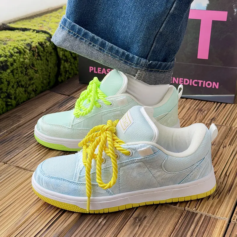 Skateboarding Platform Sneakers Simple Design Skateboard Casual Outdoor Shoes Comfortable Lace Up Light Sneaker Sports Couple