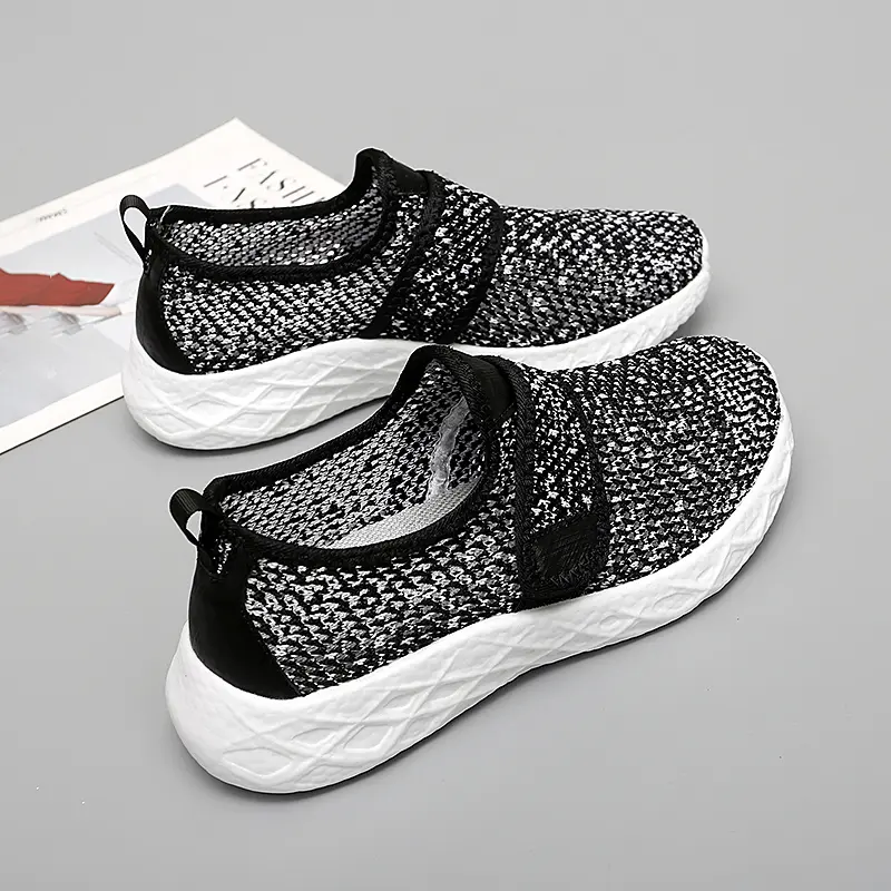 Pink Lightweight Casual Shoes Soft Sole Women Sneakers Mesh Breathable Slip On Loafers Big Size 42 Casual Shoe Flats Hollow out