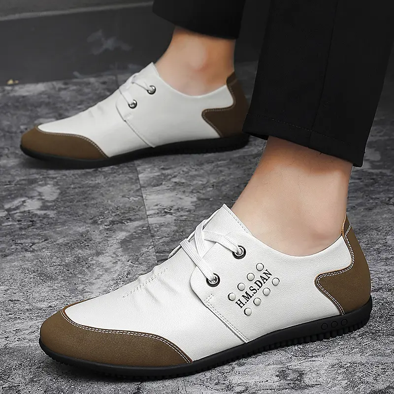 2025 New Mens Loafers Fashion Casual Leather Shoes for Men Comfortable Soft Sole Driving Shoes Classic Versatile Walking Shoes