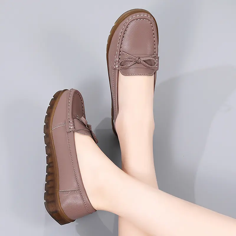 Handmade Comforty Fashion Sneakers Women Flats Soft Lightweight Leather Casual Shoes Nurse Slip On Loafers Breathable Mom Shoes