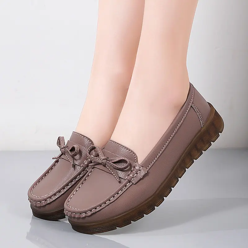 Handmade Comforty Fashion Sneakers Women Flats Soft Lightweight Leather Casual Shoes Nurse Slip On Loafers Breathable Mom Shoes