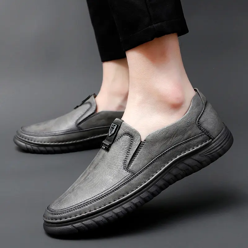 Mens Leather Loafers Non Slip Walking Flats Breathable Outdoor Slip on Casual Shoes for Male Work Office Driving Sneakers Beige