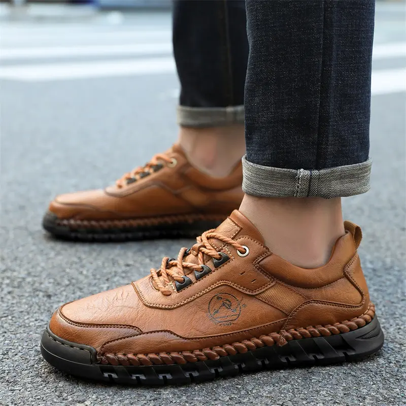 Outdoor Casual Leather Mens Shoes Retro Style Male Sneakers Adult Non Slip Casual Desert Hiking Footwear Treking Shoes Trainers