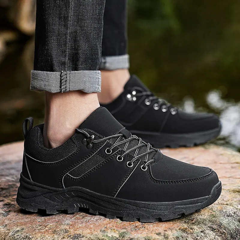 Mens Outdoor Waterproof Mountaineering Shoes Wear Resistant And Non Slip Hiking Casual Shoes Desert Male Hunting Waterproof Spor