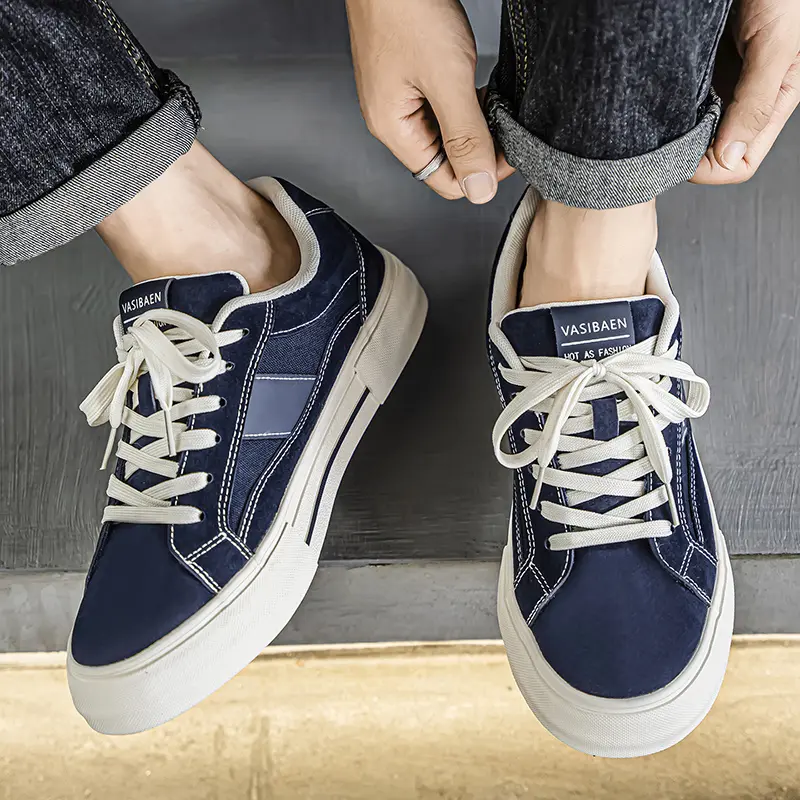 Canvas Shoes Men Split Leather Solid Color Spring Outdoors Lace-up Shoes Casual Flat Low-top Round-toe New Retro Style Classic
