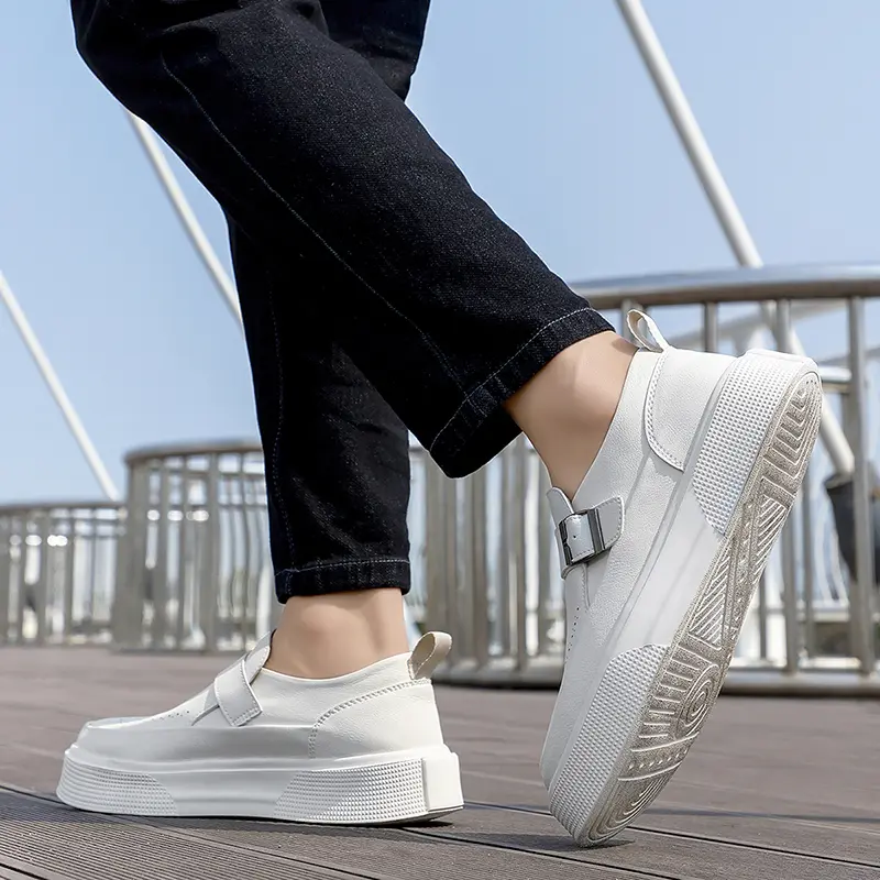 2025 Four Season Casual Board Shoes Mens Platform Loafers Chunky Sole Slip On Comfortable Walking Shoes for Men Fashion Flats