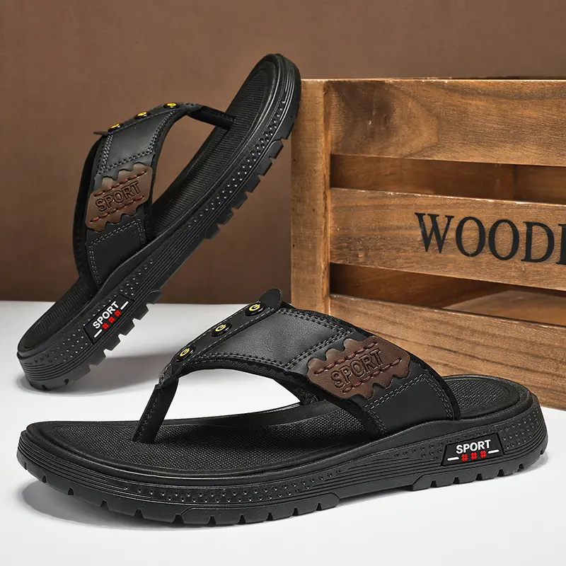 Summer New Designer Antiskid Soft Sole Flip Flops for Men Fashion Casual Leather Slippers Male Outwear Beach Shoes Man