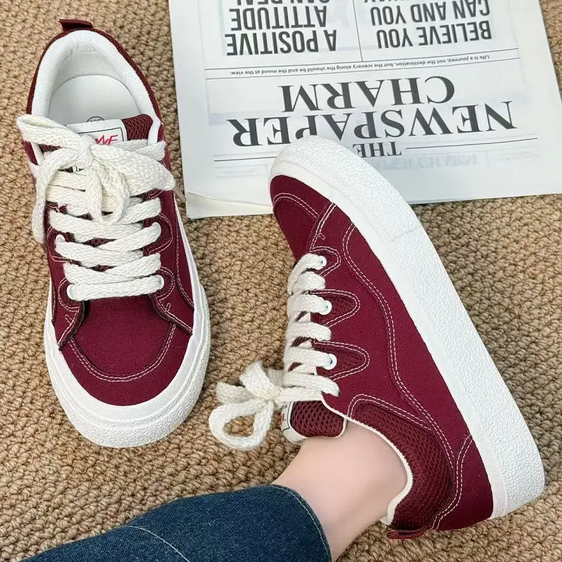 2025 New Red men Vulcanize Shoes Casual Platform Sneakers Vintage Sports Female Korean Designer Flats Harajuku School Tennis