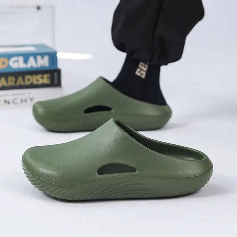 Eva Men Slippers WaterProof Non slip Chef Shoes Breathable Slip on Home Casual Slippers Lightweight Beach Sandals Garden Clogs