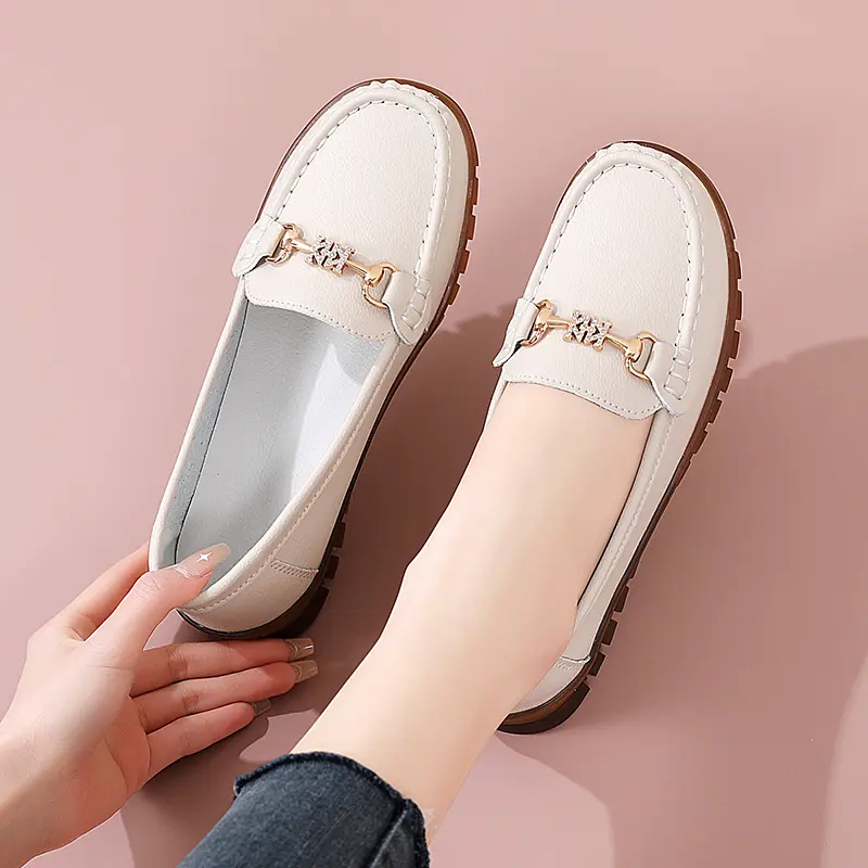Round Head Women Casual Designer Women's Casual Shoes Flat Non-slip Lightweight Comfortable Set Wear Loafer Women's Single Shoes