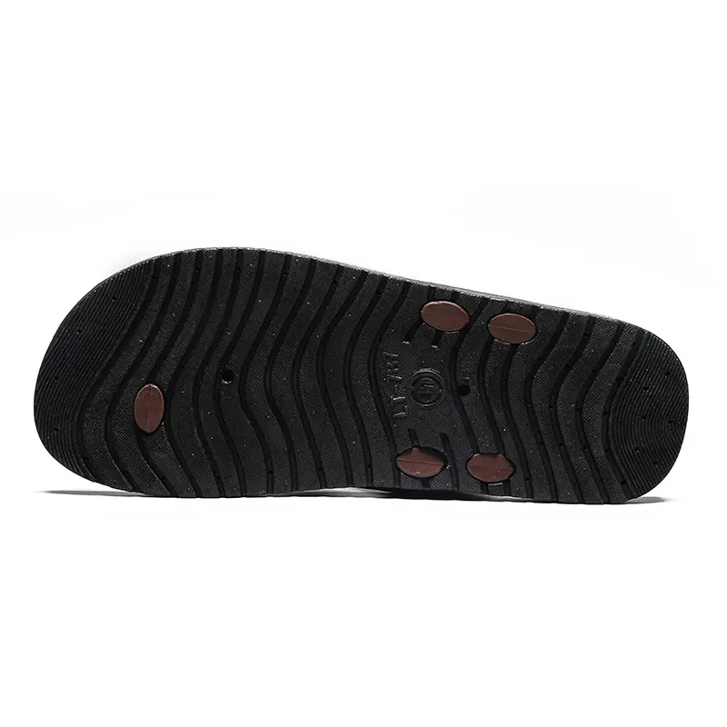 Summer New PU Leather Flip Flops Casual Clip On Men's Shoes Beach Slippers Outdoor Breathable Comfortable Men Simple Sandals