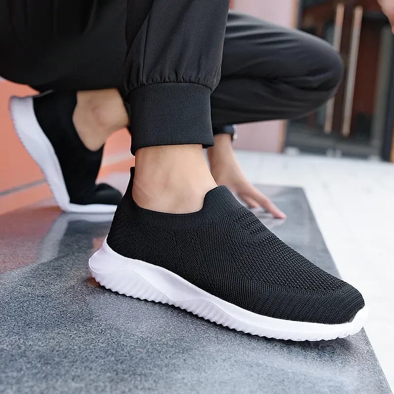 Women's Slip-On Flat Bottom Shoes Breathable Mesh Upper Cross-Border Knitted Casual Footwear Low Heel Non-Slip Comfortable