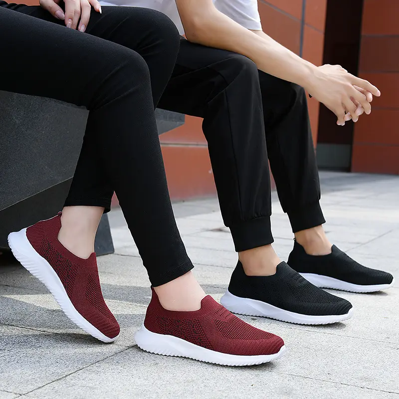 Women's Slip-On Flat Bottom Shoes Breathable Mesh Upper Cross-Border Knitted Casual Footwear Low Heel Non-Slip Comfortable