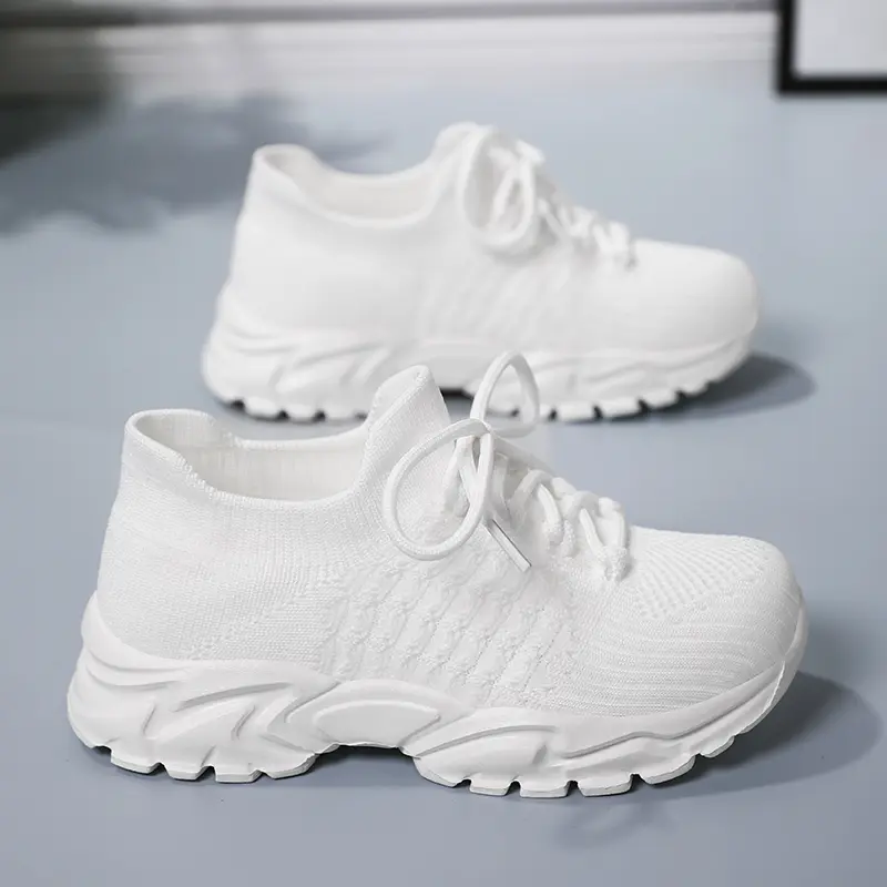 Sports Women's Shoes Sizes 35-40 Girl Student Comfortable Fashionable RED Shoes Summer Mesh Breathable Single Shoes