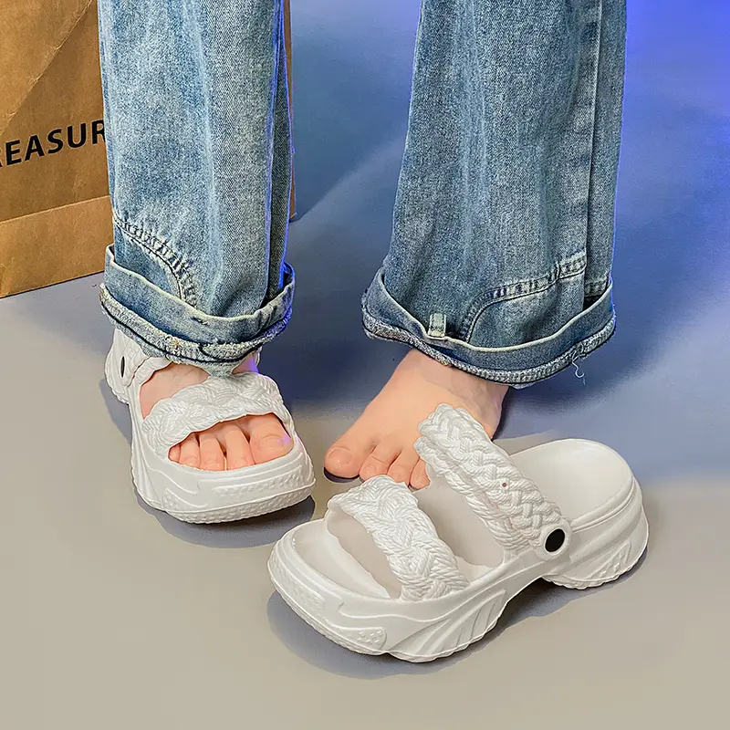 Summer Fashion Thick Bottom Comfortable Anti-Skid Lightweight Casual Women Slipper Beach Shoes Women Shoes