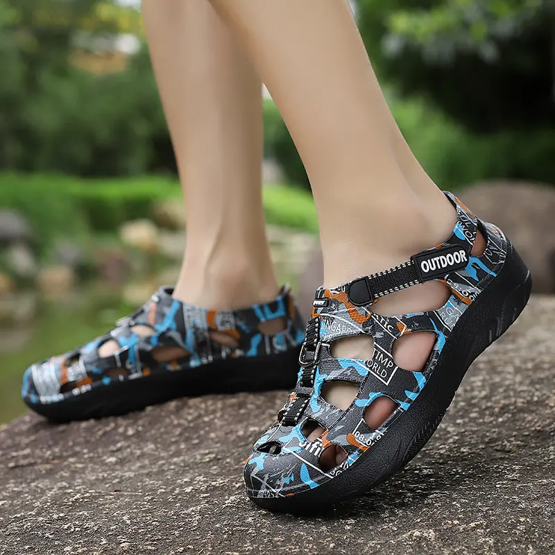 Summer Platform EVA Sandals Utralight Outdoor Non-slip Thick Soles Men Sandals Comfortable Soft Men Beach Shoes Zapatos Hombre