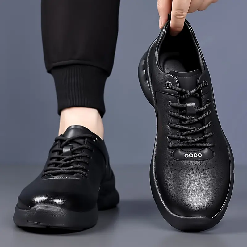 2025 Casual Men's Shoes Comfortable Breathable Walking Shoes Soft Soles Soft Surfaces Official Solid Color Men's Shoes Black