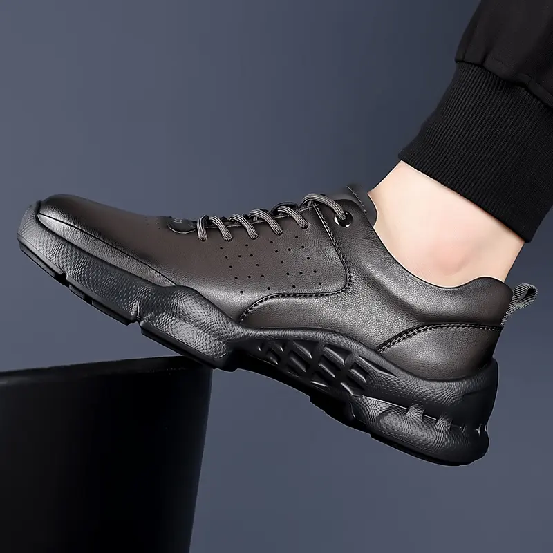 2025 Casual Men's Shoes Comfortable Breathable Walking Shoes Soft Soles Soft Surfaces Official Solid Color Men's Shoes Black