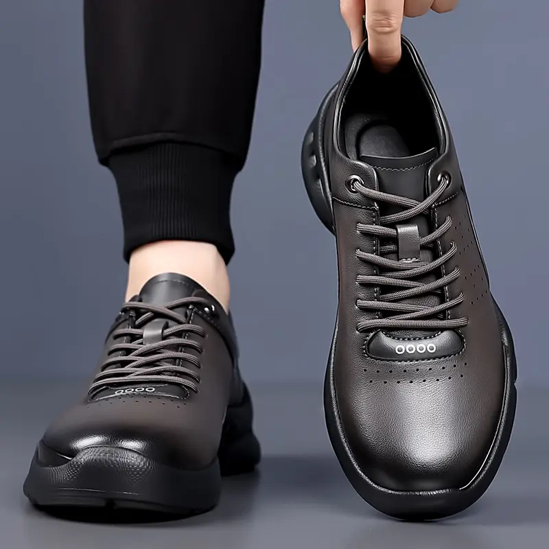 2025 Casual Men's Shoes Comfortable Breathable Walking Shoes Soft Soles Soft Surfaces Official Solid Color Men's Shoes Black