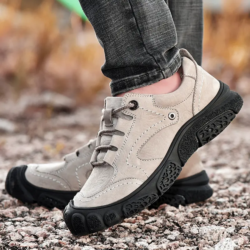New Outdoor Camping Hiking Shoes Men Genuine Leather Sports Sneakers Man Travel Casual Shoes Leisure Walking Climbing Men's Foot