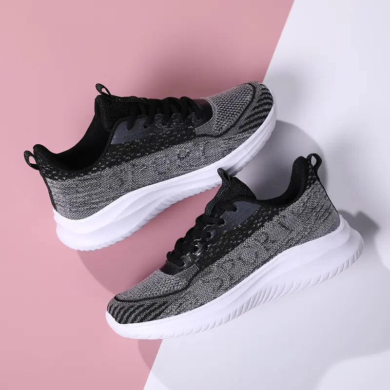 Flying Knit Low Top Fashion Womens Shoes Breathable Light Sports Shoes College Style Students Non Slip Soft Soled Running Shoes