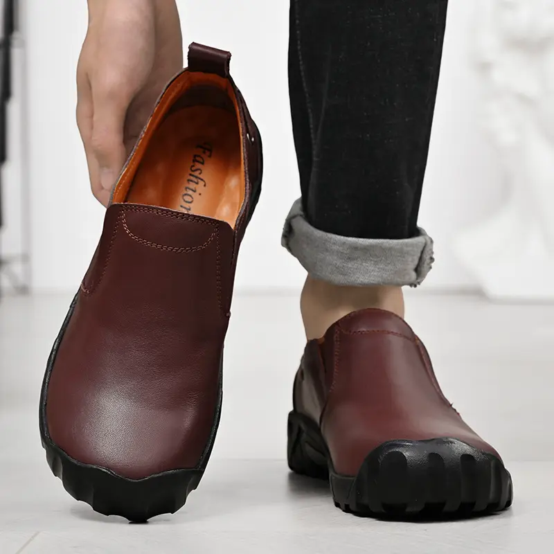 Men Casual Sneakers Leather Men Loafers No slip Shoes Men Driving Shoes Hot Sale Moccasins Handmade Breathable Walking Footwear