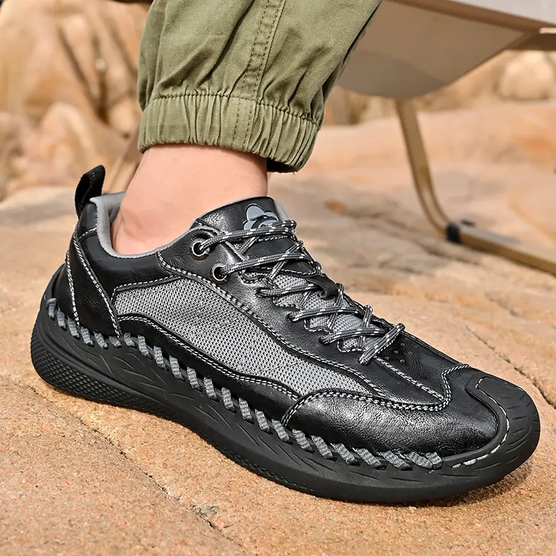 Men Summer Casual Shoes Fashion Breathable Walking Shoes Thick Sole Boat Shoes Soft Flat Men Shoes Outdoor Non-slip Men Sneakers