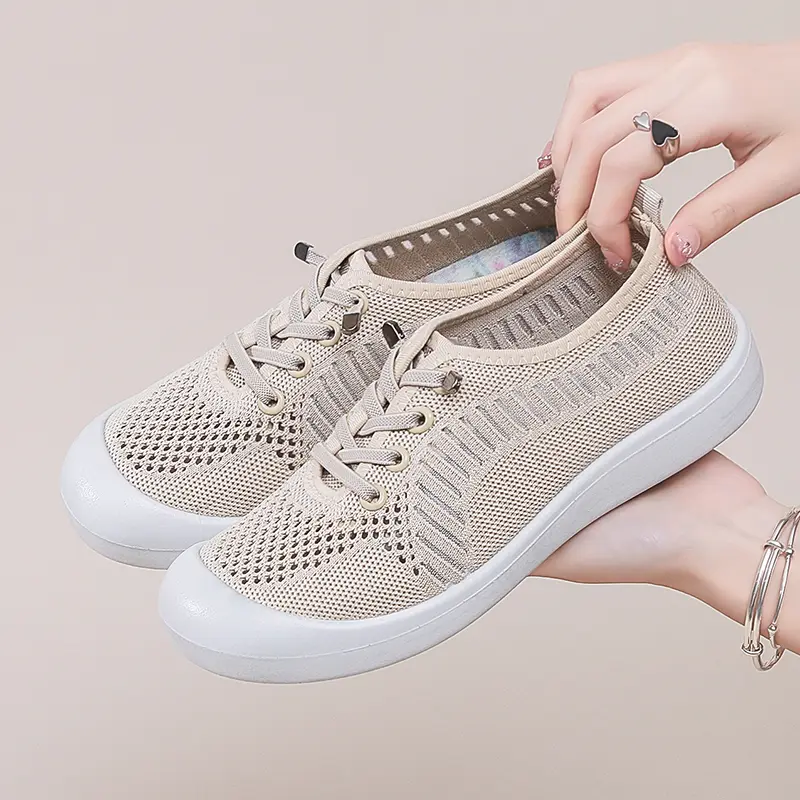 Womens Summer Shoes Casual sneaker Outdoor Travel Shoes Walking Shoes Breathable Mesh Mountain Shoes Womens Shoes 2025