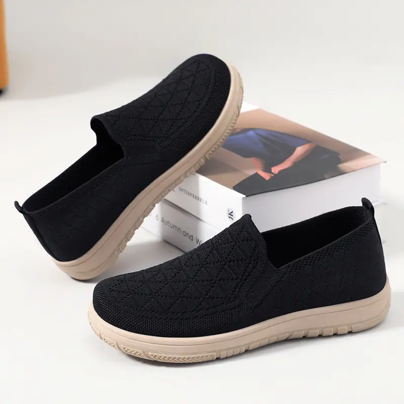 Women's Spring New Shoes One Step Stepping Cloth Shoe Shallow Mouth Flat Shoe Soft soled Comfortable and Versatile Women's Shoes