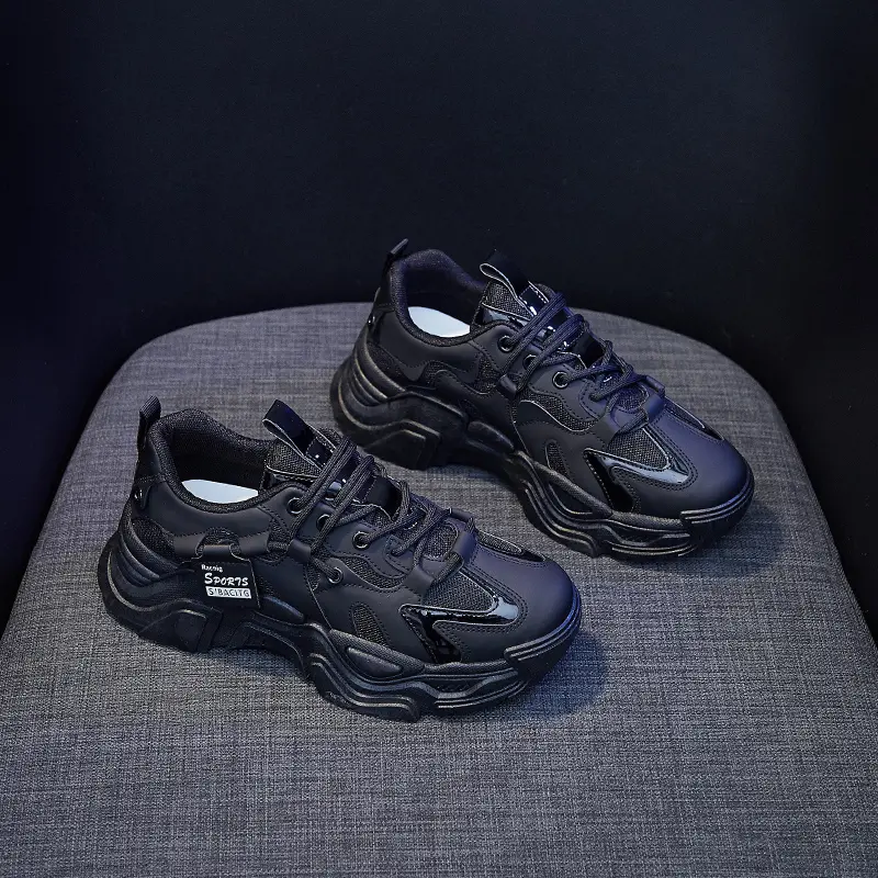 Womens Shoes Platform Autumn Leather 2025 New Versatile Black Casual Sneaker Solid Color Lace Up Vulcanize Shoes Tenis Feminino