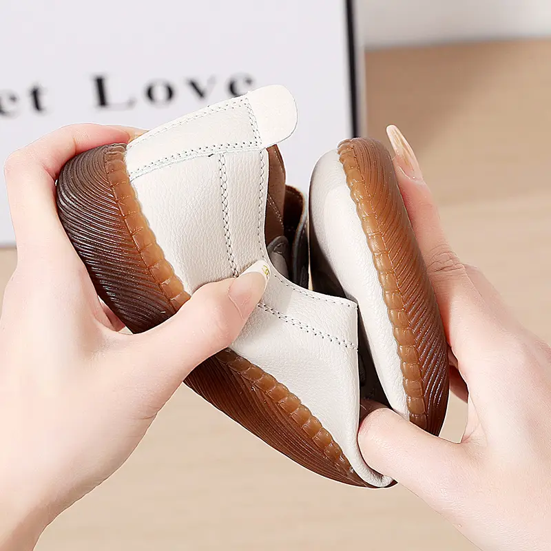 Summer Casual Women Flats Half Flat Shoes Ladies Girls Slip On Moccasins 2025 New Arrival Black Leather Woman Shoes Sneaker