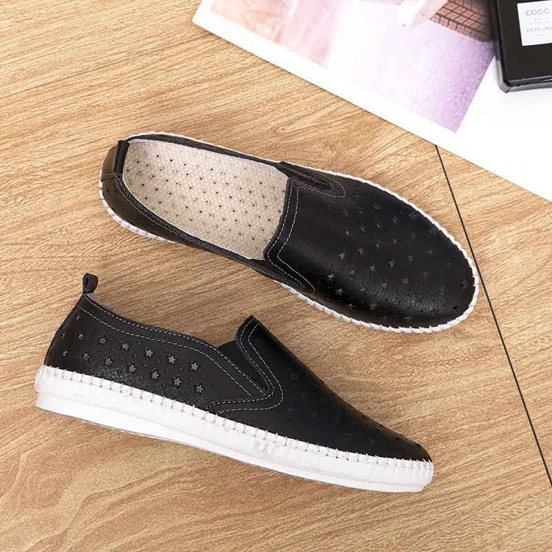 Genuine Leather Women Soft Sole Walking Shoes Girl Student Jooging Sneaker White Black Flats Female Casual Skate Trainers Summer