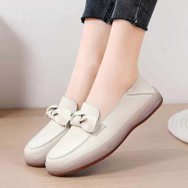 Genuine Leather Fashion Wedge Women Flats Retro Shoes Woman Slip On Women Shoe Moccasins Comfortable Tenis Feminino Plus Size