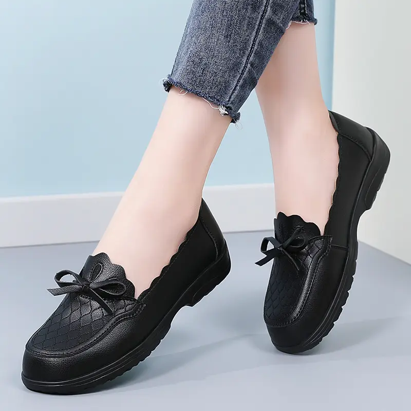 2025 Spring Autumn New Women's Single Shoes Loafers Wedges Soft Sole Comfortable Large Size Mother's Leather Mid-heel Pumps
