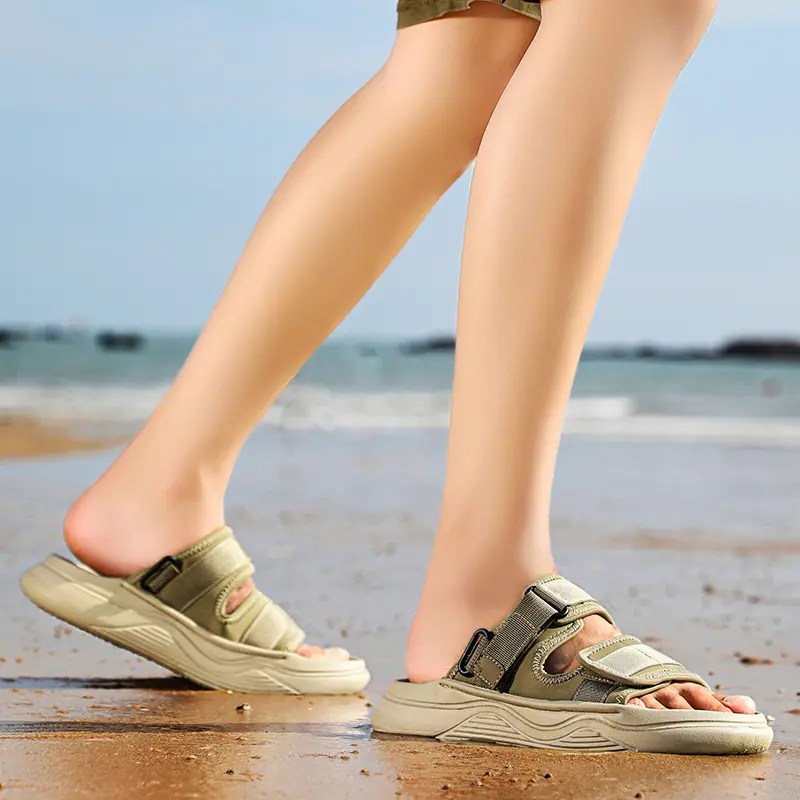 New Men Sports Sandals Outdoor Thick Bottom Breathable Slippers Beach Sandals Summer Casual Shoes Men Comfortable Sandals