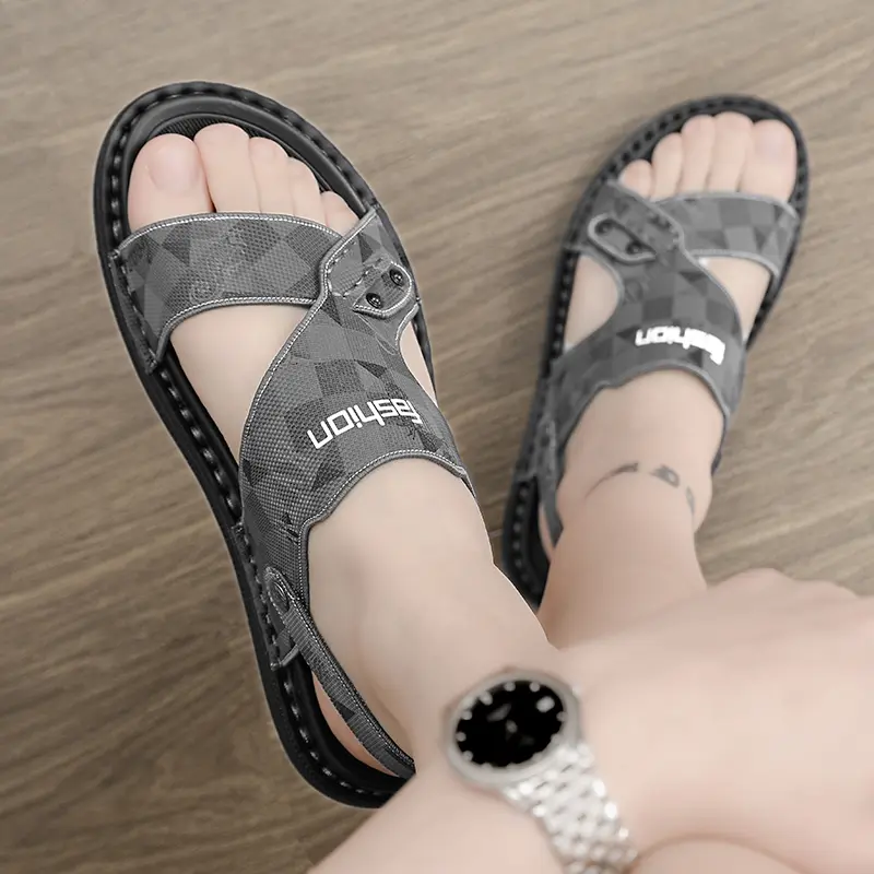 Fashion Sandals Men Summer Comfortable Adult Mens Casual Slippers Beach Shoes For Men Non slip Open toe Sandals Male