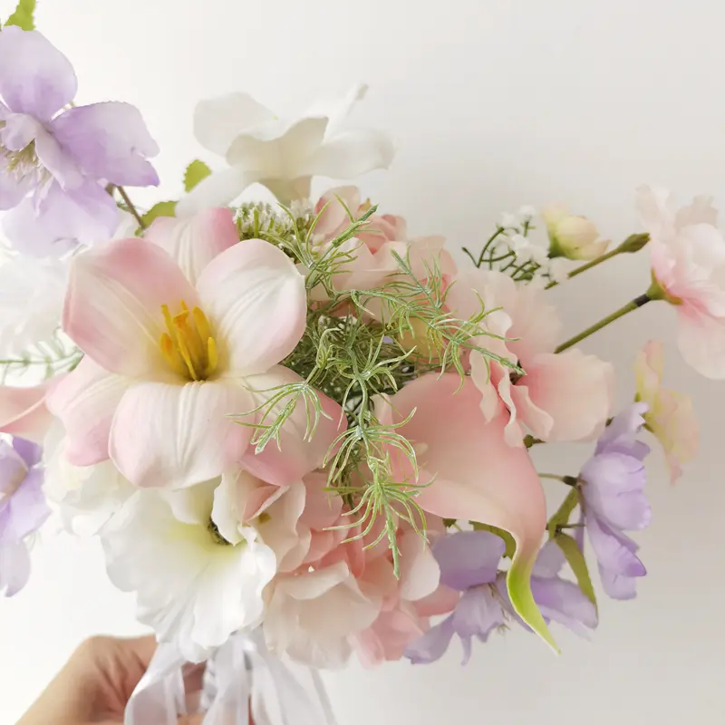 Lifelike Purple Pink Wedding Bouquet Artificial Flowers Handheld Flower Arrangement Home Decoration Suitable for Engagement P...