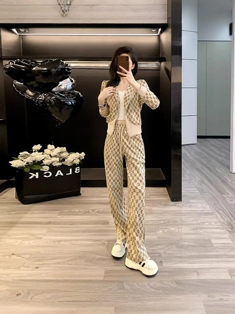 Faionable Casual Sportswear Set for Women Autumn 2024 Long Sve Zipper Hooded Pants Two-Piece Set Anti-Aging Trendy