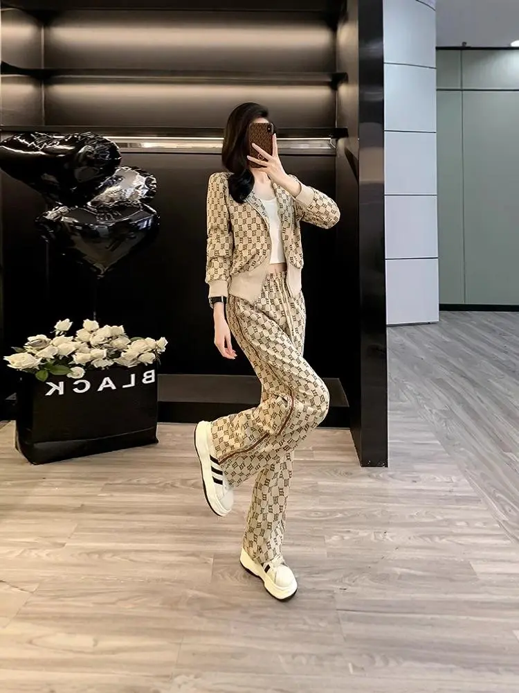 Faionable Casual Sportswear Set for Women Autumn 2024 Long Sve Zipper Hooded Pants Two-Piece Set Anti-Aging Trendy