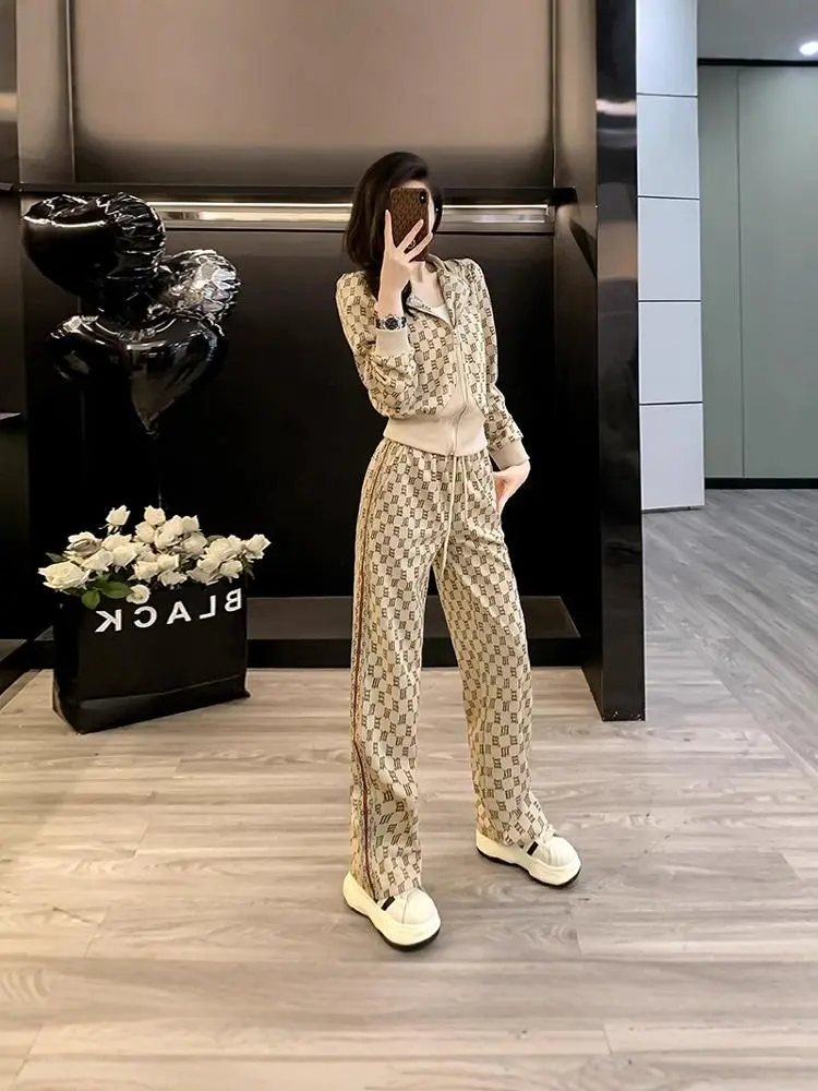 Faionable Casual Sportswear Set for Women Autumn 2024 Long Sve Zipper Hooded Pants Two-Piece Set Anti-Aging Trendy