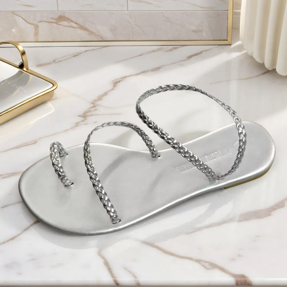 Women Flat Sandals Clip Toe Summer Slip-On Shoes Comfortable Casual Dressy Sandals Non Slip for Outdoor Travel