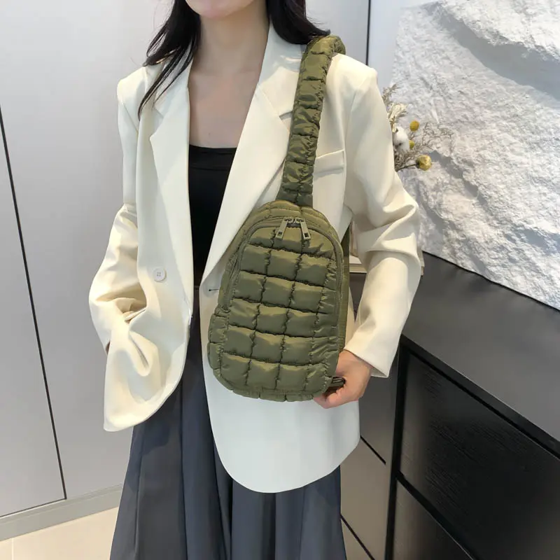 Women Padding Crossbody Bag Adjustable Strap Ruched Fanny Pack Large Capacity Sports Satchel Bag Female Commute Bag