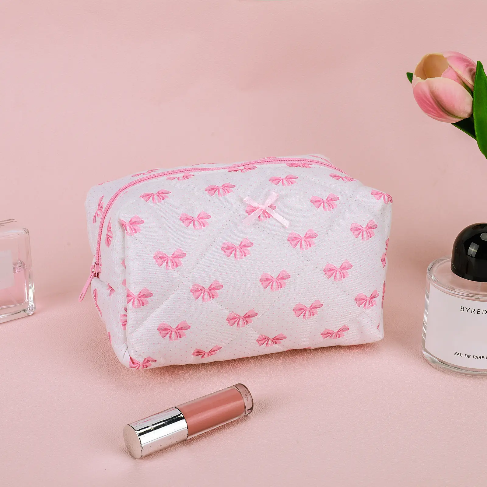 Cute Bow Pattern Cosmetic Bag Cotton Quilted Makeup Organizer Storage Bag Aesthetic Cosmetic Organizer Case for Women and Girls