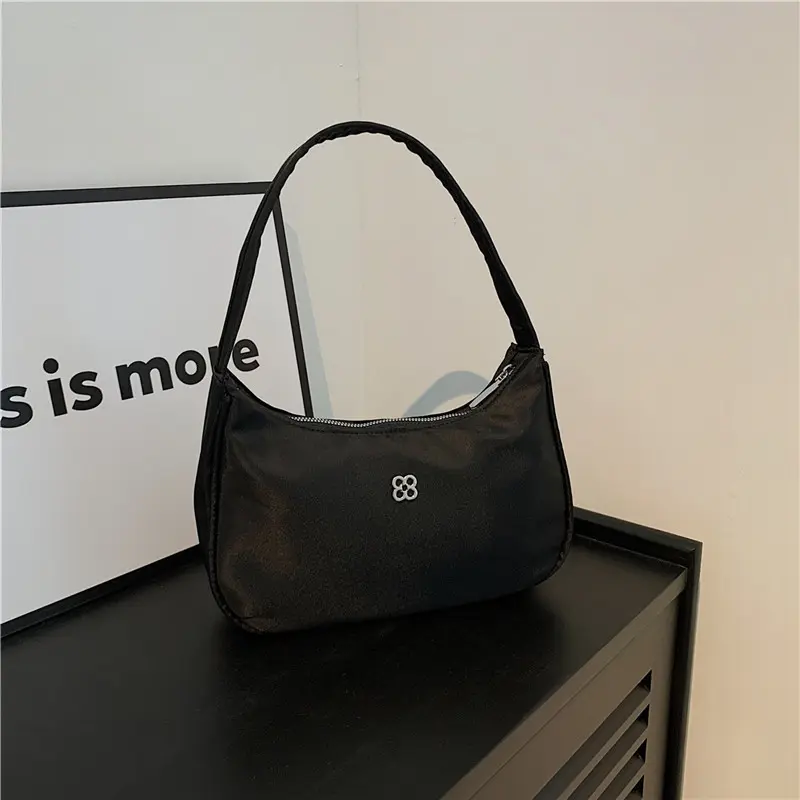 Women Stylish Armpit Bag Solid Color Simple Underarm Bag Fashion Shoulder Bag Elegant Shoulder Purse Party Vacation Bag